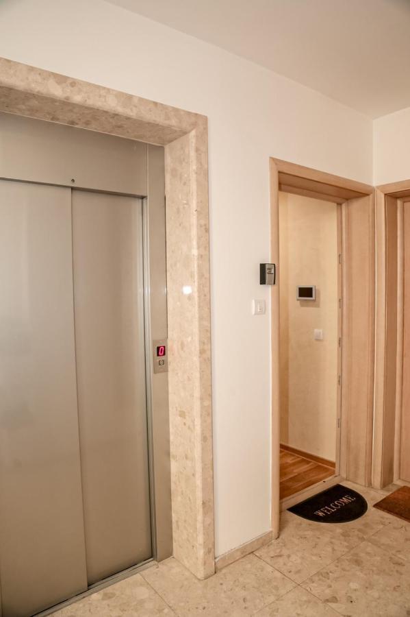 Miha Apartment Belgrade Exterior photo